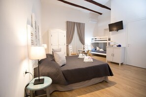 Deluxe-Vierbettzimmer | Ausblick vom Zimmer