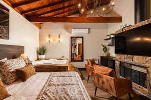 Grand Suite | Premium bedding, minibar, in-room safe, individually decorated - Hotel Vivenda dos Sonhos (Gramado)