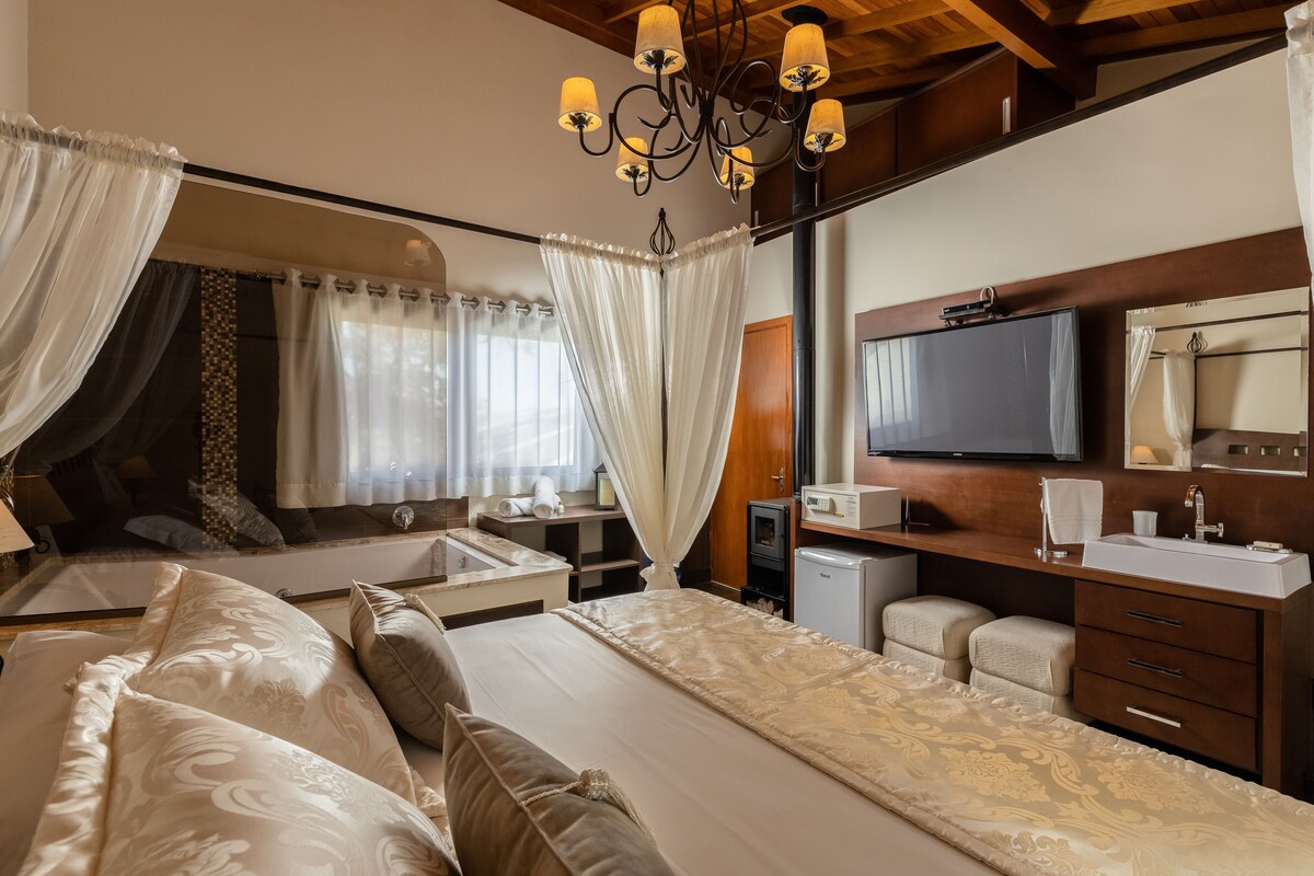 Premium bedding, minibar, desk, laptop workspace