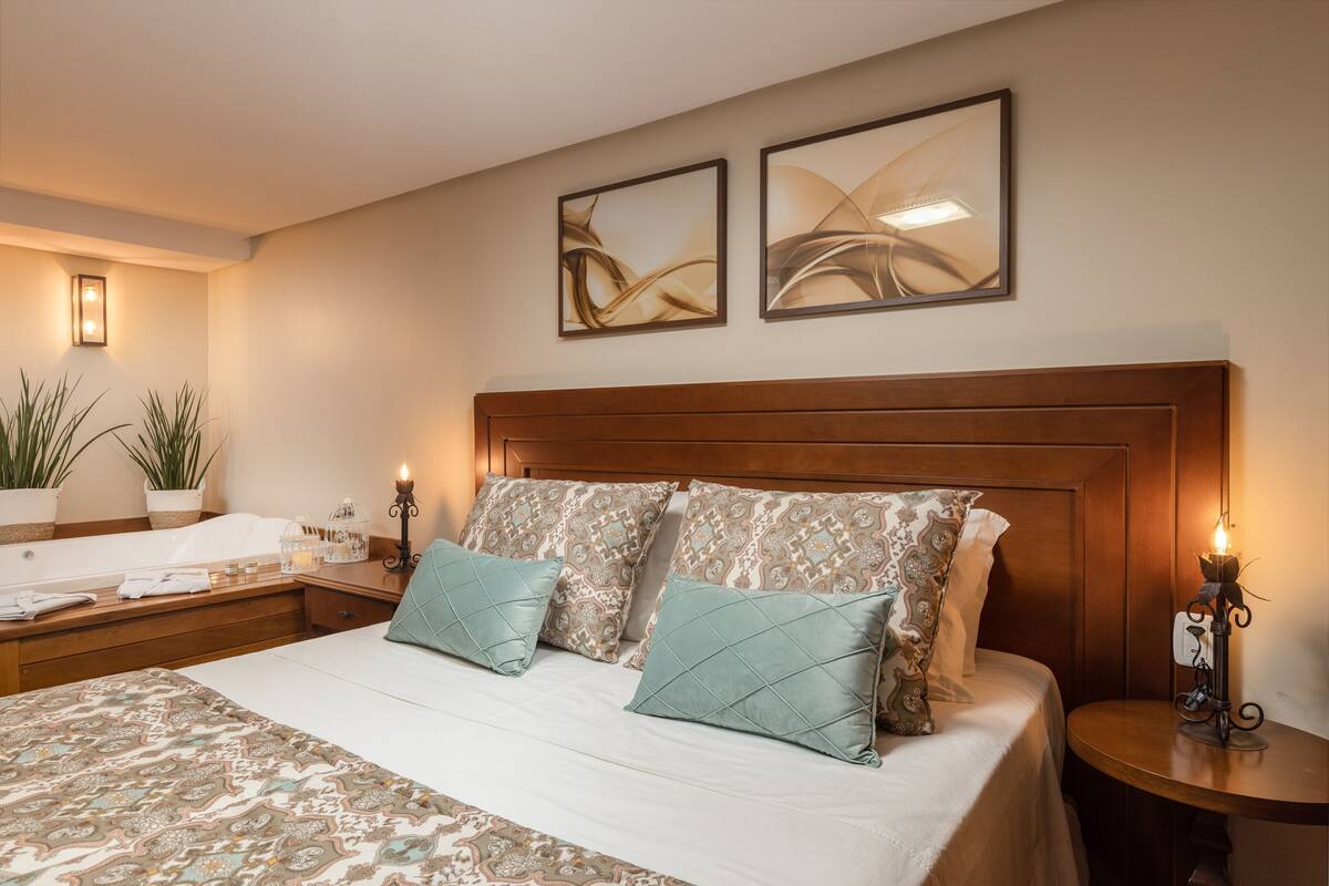 Ropa de cama de alta calidad y minibar