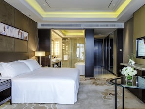 Premium bedding, minibar, in-room safe, desk - Yinchuan International Convention Centre (Yinchuan)