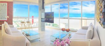 DELUXE HIGHRISE RIVER & CITY VIEW FLATS GYE