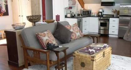 The Gooserosa Bed and Breakfast Farm Stay