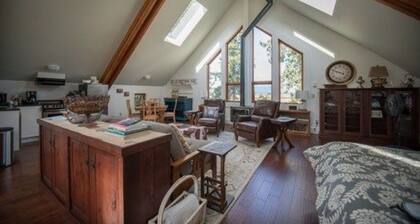 The Gooserosa Bed and Breakfast Farm Stay