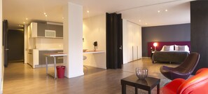 Superior Apartment, 2 Bedrooms | 20 bedrooms, premium bedding, down comforters, in-room safe - Central Apartamentos Bogota (Bogotá)