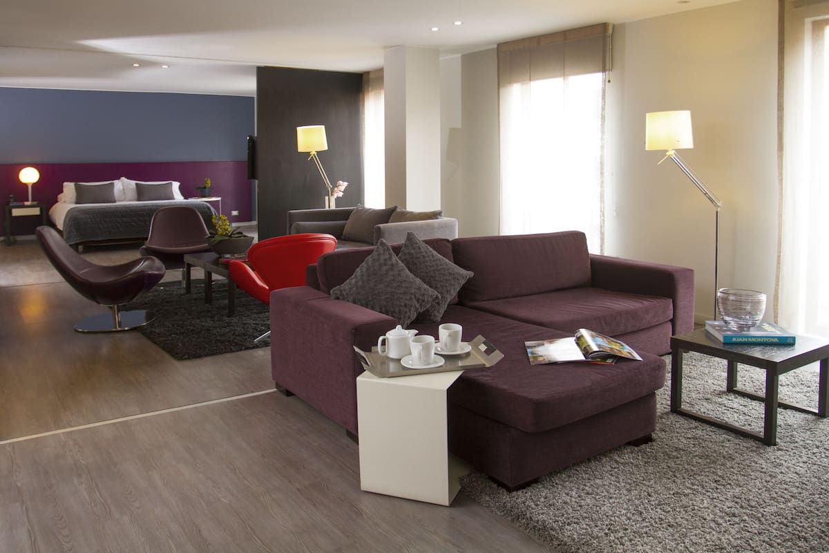 Family Apartment, 2 Bedrooms | Living room