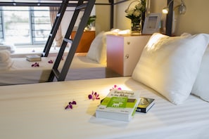 Deluxe Shared Dormitory, Multiple Beds | In-room safe, soundproofing, free WiFi