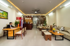 Mostrador para check-in y check-out