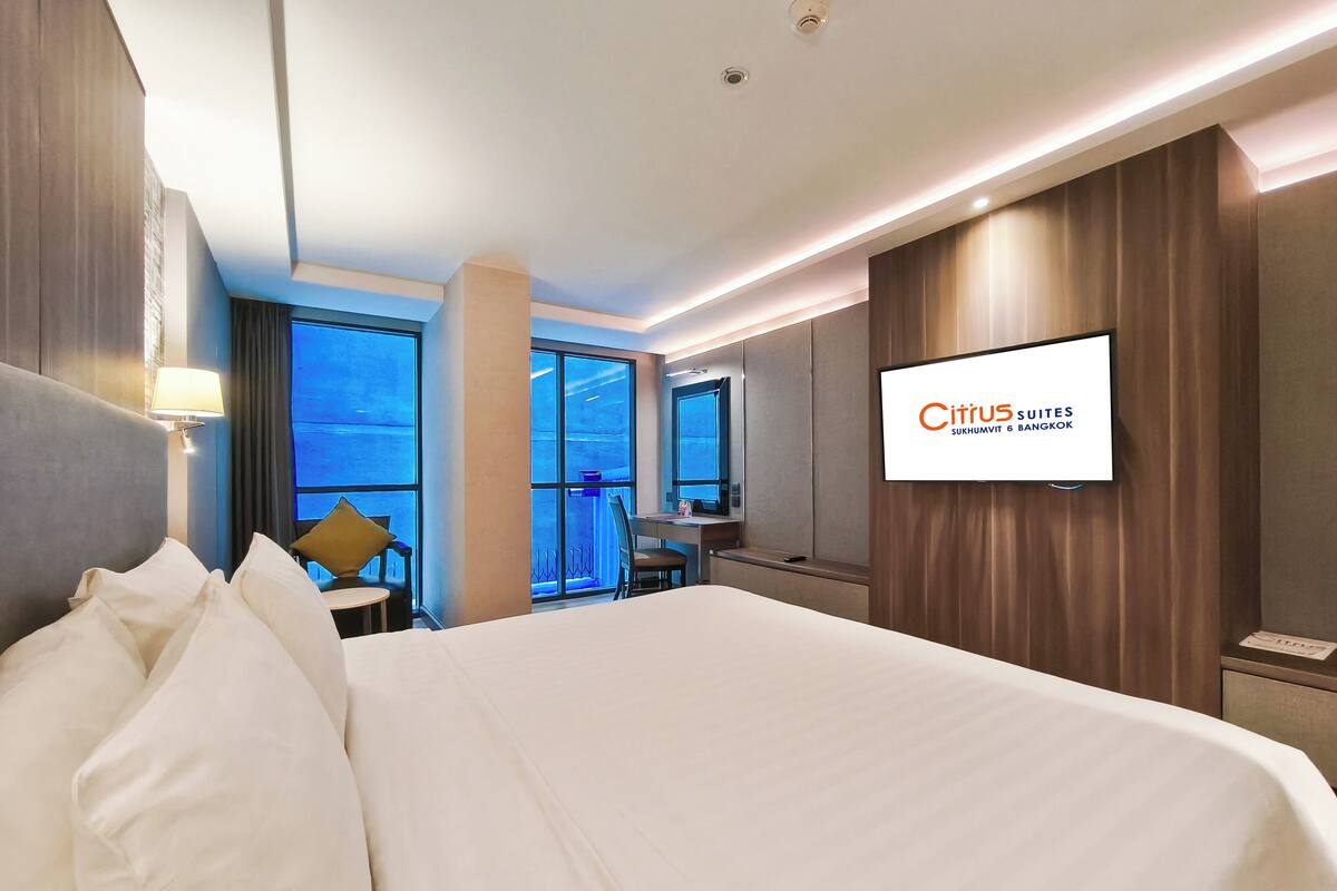 Deluxe Double Room | 미니바, 객실 내 금고, 책상, 노트북 작업 공간