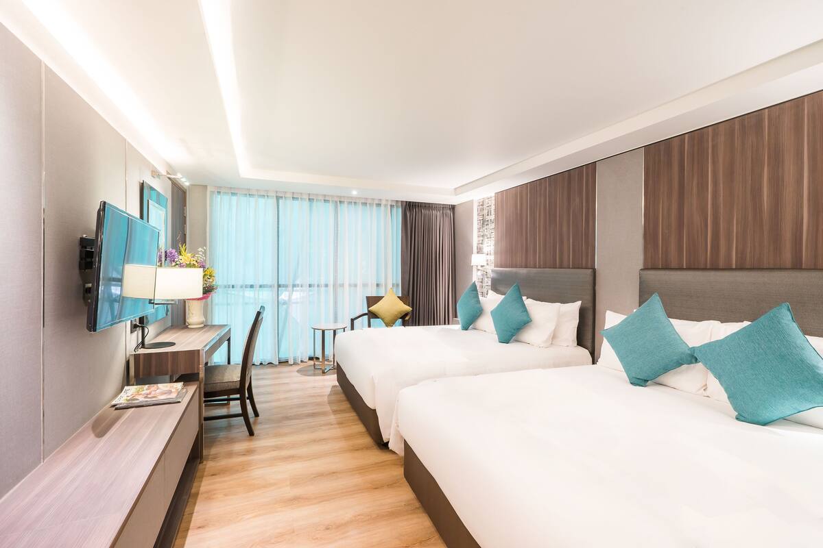 Deluxe Twin Room | 미니바, 객실 내 금고, 책상, 노트북 작업 공간