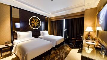 Premier Twin Room | 1 bedroom, premium bedding, minibar, in-room safe