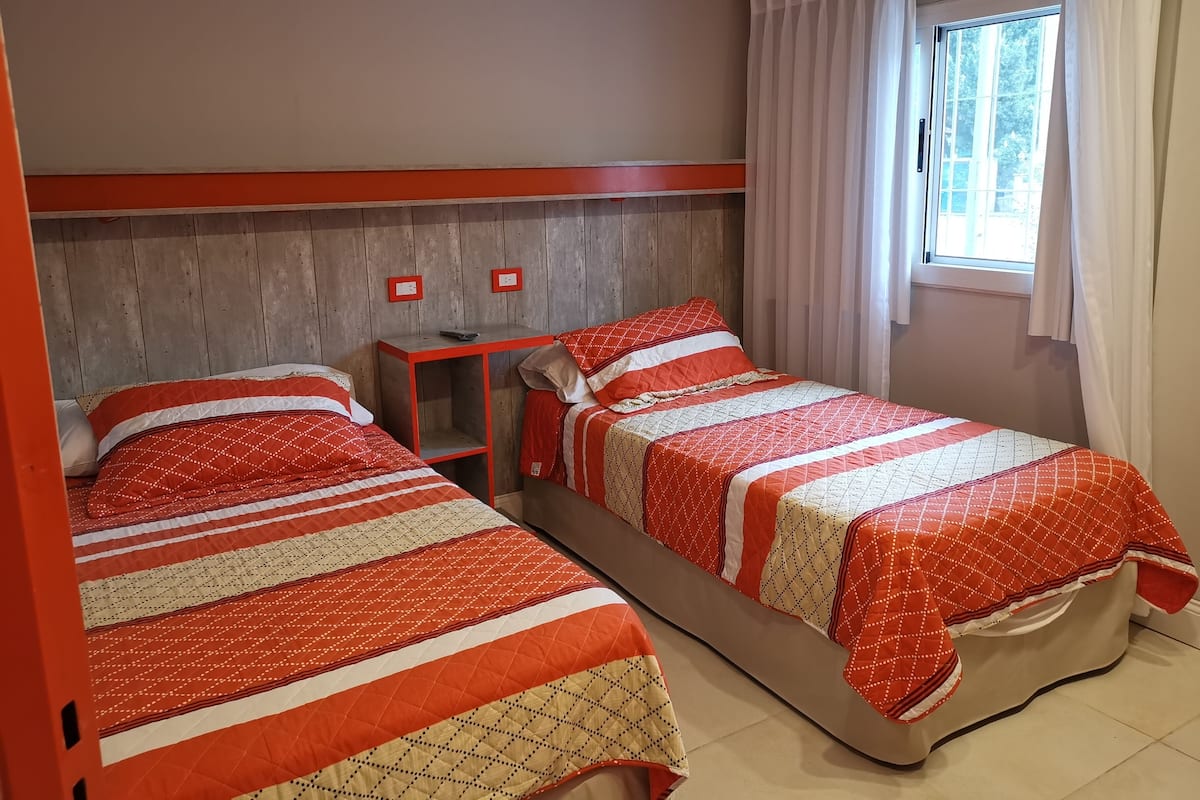 Family Apartment | 1 bedroom, Egyptian cotton sheets, premium bedding