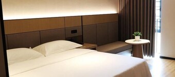 Greentree Inn Mong Kok Express Hote