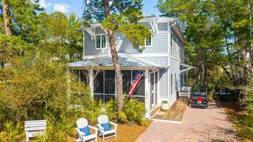 House, 4 Bedrooms (Mermaids of Magnolia) | Terrace/patio