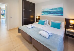 Wifi gratis y ropa de cama 