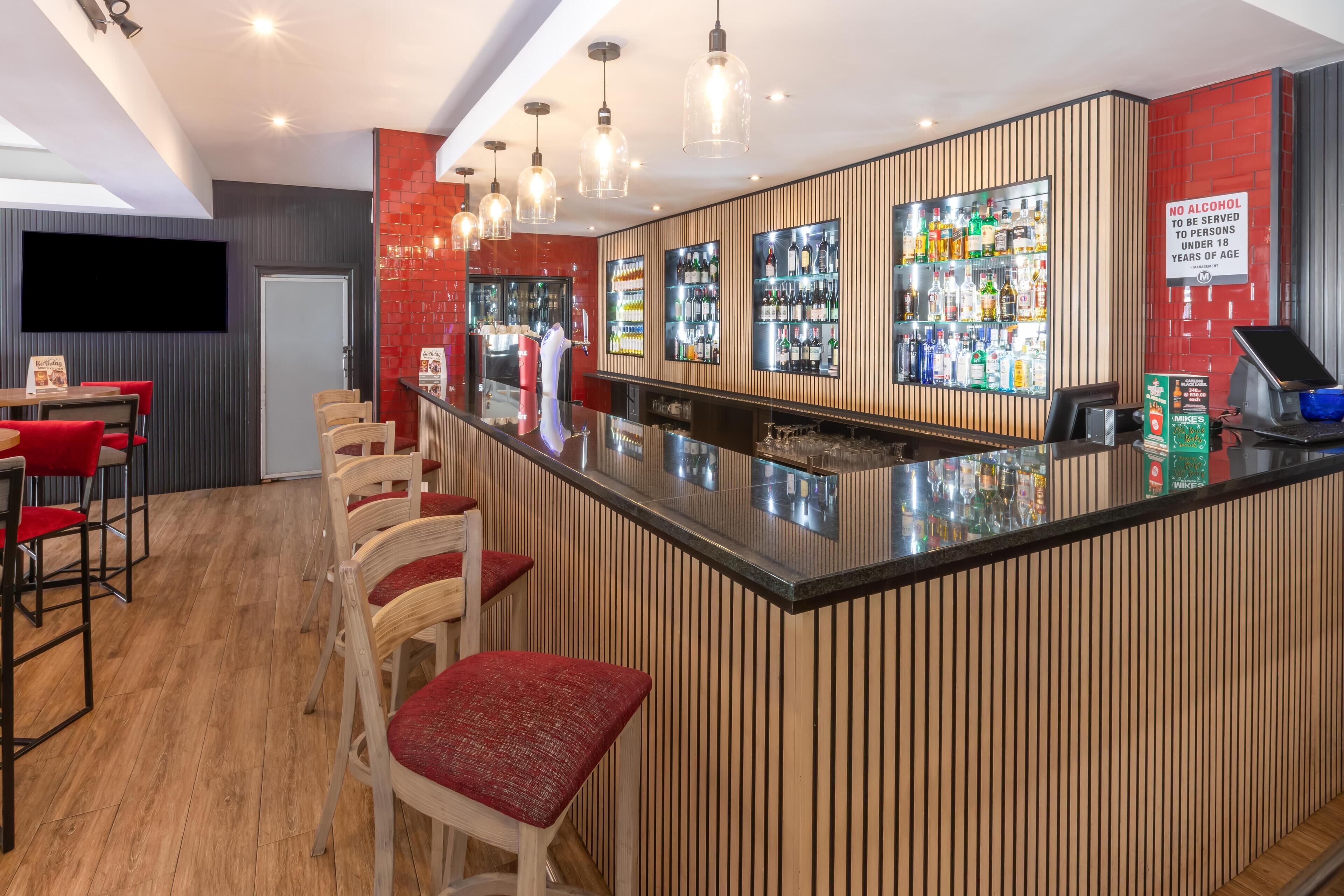 Bar (en la propiedad)