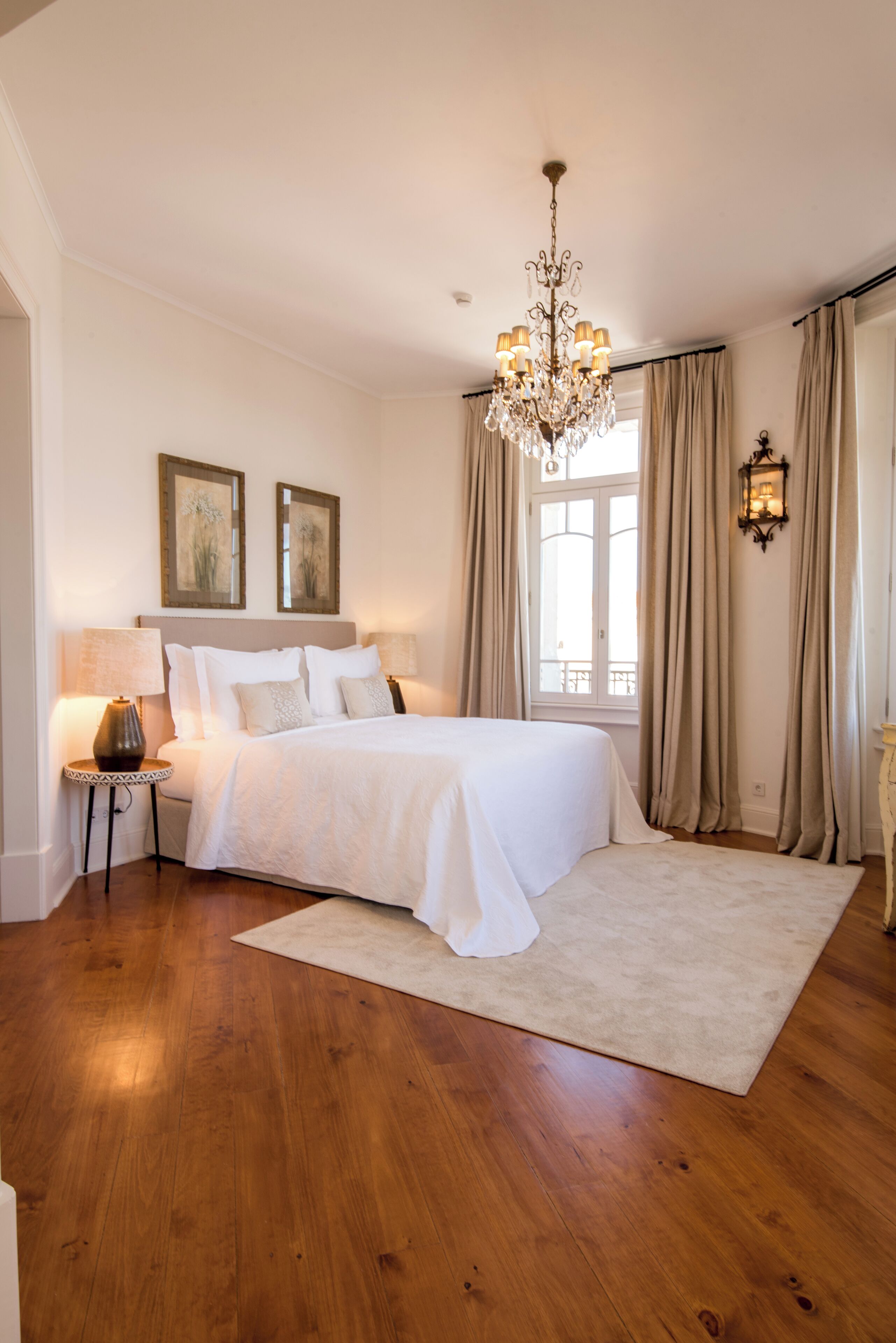 egyptian cotton sheets, premium bedding, minibar, in-room safe