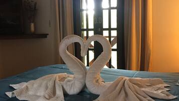 Dobbeltrom – standard (Sem Aquecimento) | Minibar, strykejern/-brett, wi-fi (inkludert) og sengetøy