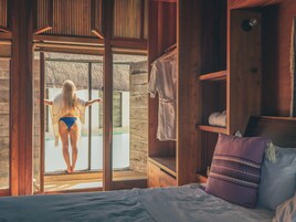 套房, 1 张特大床 | 露台