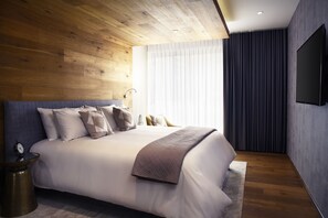 Elite Suite, 3 Bedrooms, Balcony, Park View | Premium bedding, down duvets, Select Comfort beds, minibar - Felix Luxury Plus by Viadora (Mexico City)