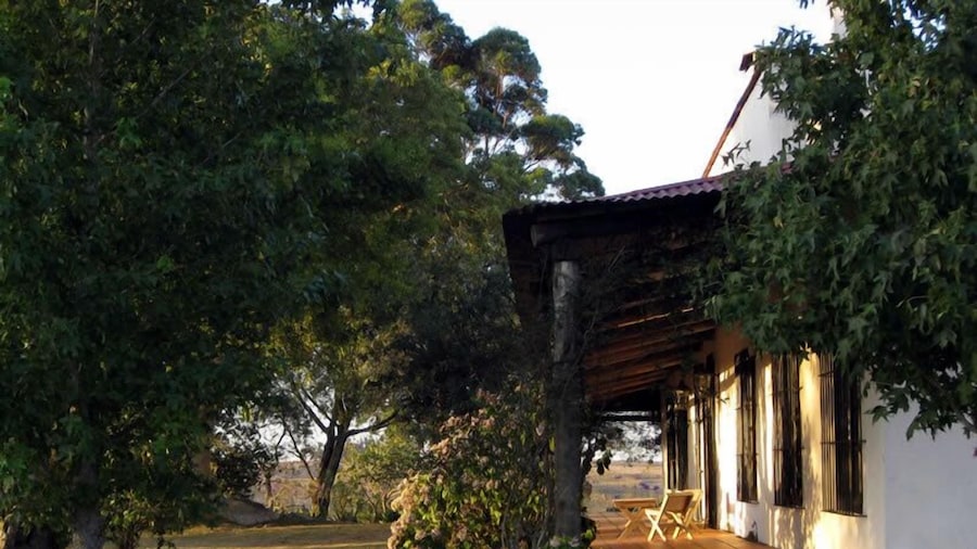 Estancia Aguila Blanca