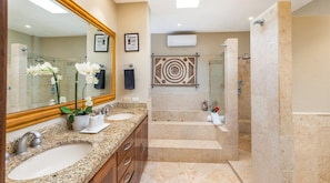 Familienhaus, 4 Schlafzimmer | Badezimmer | Duschwanne, Bidet, Handtücher