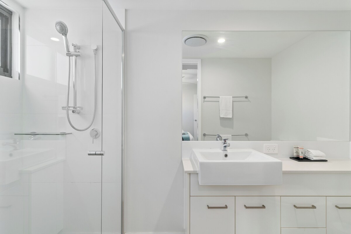 Direct Collective - Seabreeze Mooloolaba