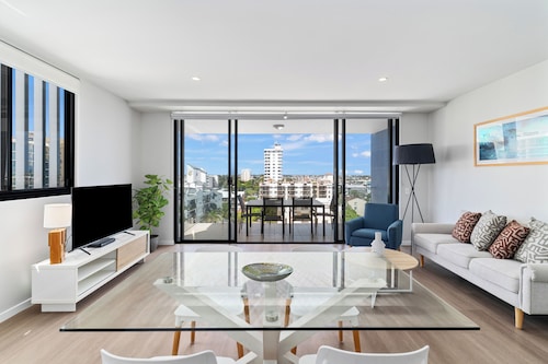 Direct Collective - Seabreeze Mooloolaba