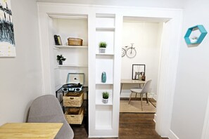 熨斗/熨衣板、上网接入、床单