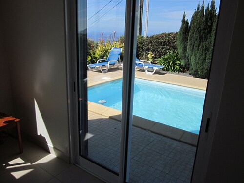 CASA IVA 3 bedroom, 3 bathroom house with swimming pool and sea views