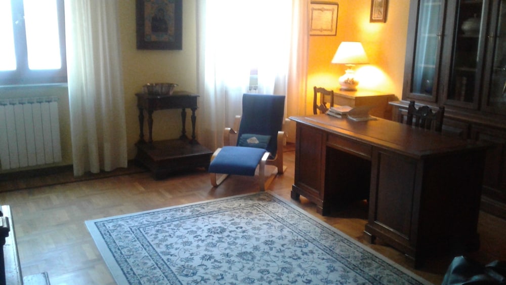 Bonito Apartamento En Una Aldea Medieval - Empoli