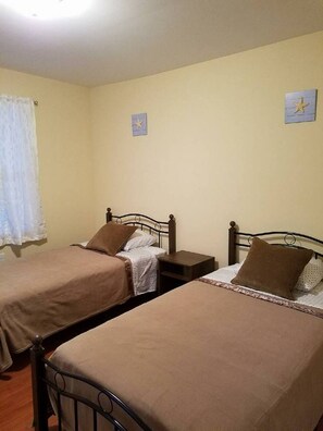 2 bedrooms, free WiFi, bed sheets
