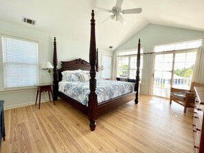 5 habitaciones, escritorio, tabla de planchar con plancha y wifi gratis 