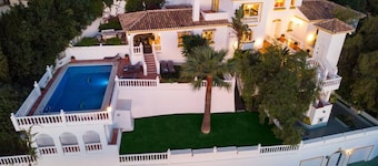 Luxury Villa with Heated Pool, Stunning Sea Views & Near Beach