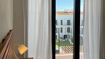 3 dormitorios, caja fuerte, tabla de planchar con plancha y wifi gratis