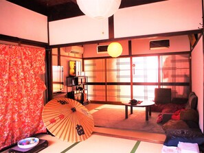 Individually decorated, desk, iron/ironing board, free WiFi - Guest House Kominka Nagomi (Izumisano)