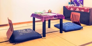 Individually decorated, desk, iron/ironing board, free WiFi - Guest House Kominka Nagomi (Izumisano)