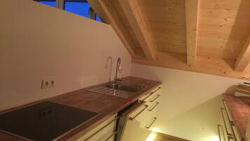 Refrigerador, horno, placa de cocina, lavavajillas