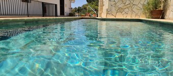  Well-maintained, independent finca in the foothills of Andalusia, just for you