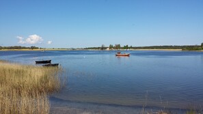 In Strandnähe, Liegestühle