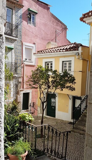 Exterior - ESTEVAO I - Apartment 4 people in the heart of Alfama! (Lisbonne)