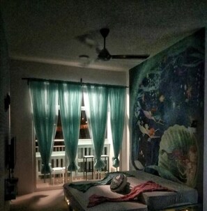 Design appartement, 2 slaapkamers, niet-roken | 2 slaapkamers, individueel gemeubileerd, een laptopwerkplek