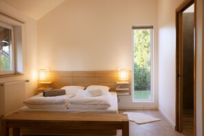 9 camere, ferro/asse da stiro, Wi-Fi, lenzuola