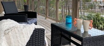 Family Friendly. Very Clean. Local Friendly Owners. Beautiful Gulf View.