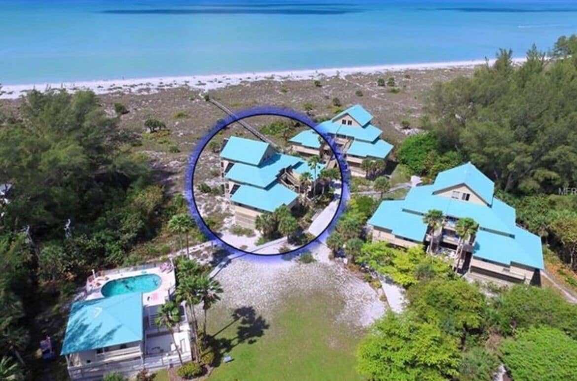 Tropical Island Getaway w/ Gulf & Beach Front Views