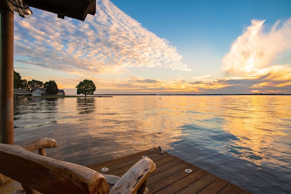 Just Relax and soak it all in!
Amazing Sunsets!
