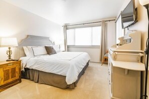 2 bedrooms, iron/ironing board, travel cot, free WiFi - Perfect Ski in Ski out - Snowflower #112 (Park City)