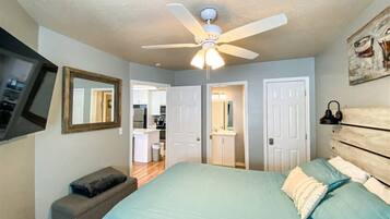 1 bedroom, iron/ironing board, WiFi, bed sheets