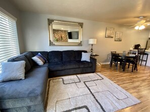 TV, fireplace - Beautiful Inn Building Condo #208 Pet friendly (Garden City)