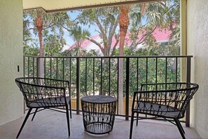 Condo Superior, nhiều giường | Hiên